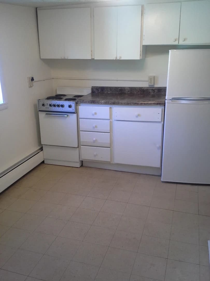 838 Pine Street thumbnail 3