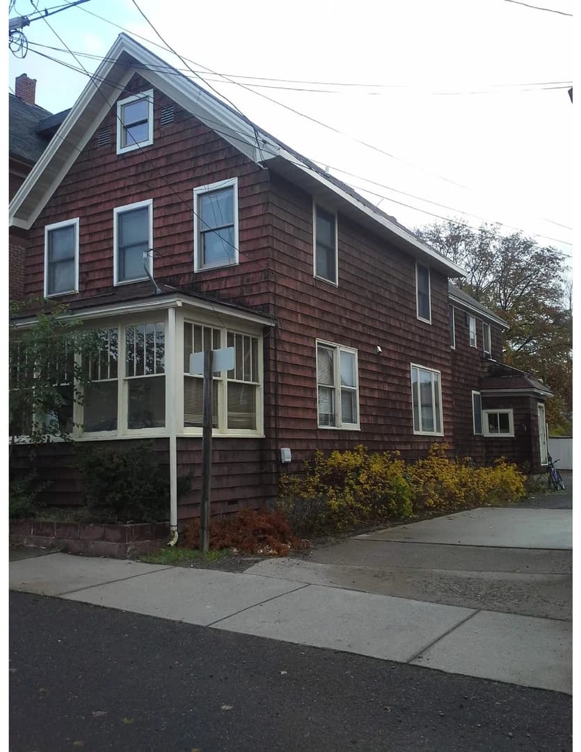 307 Montezuma