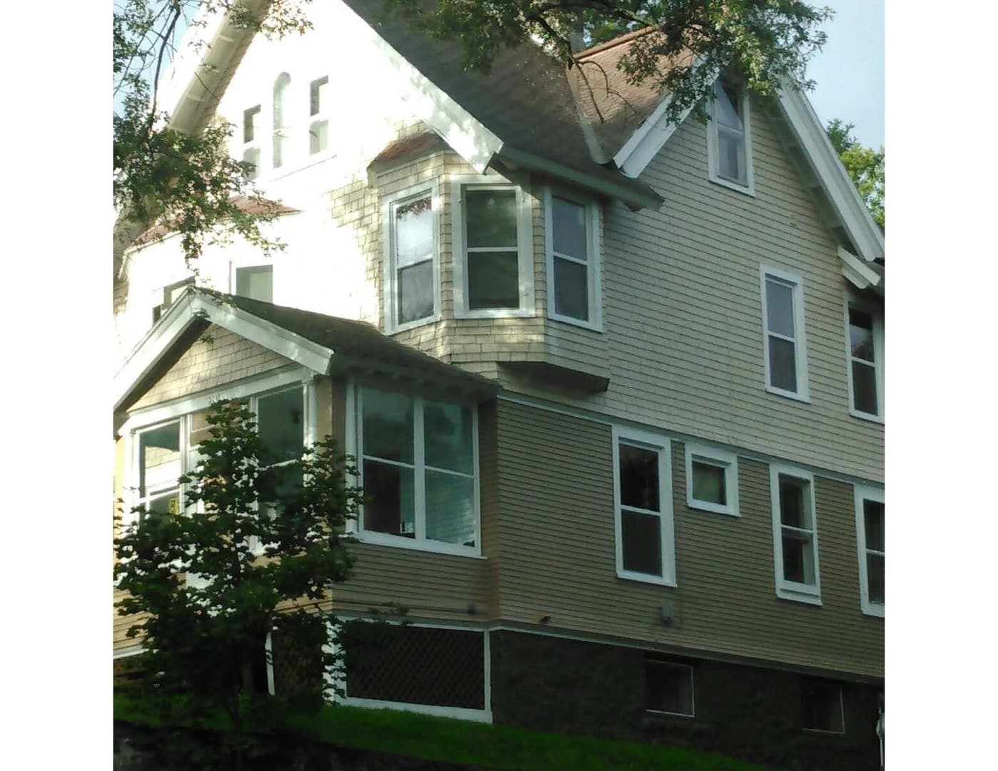 226 Hubbell