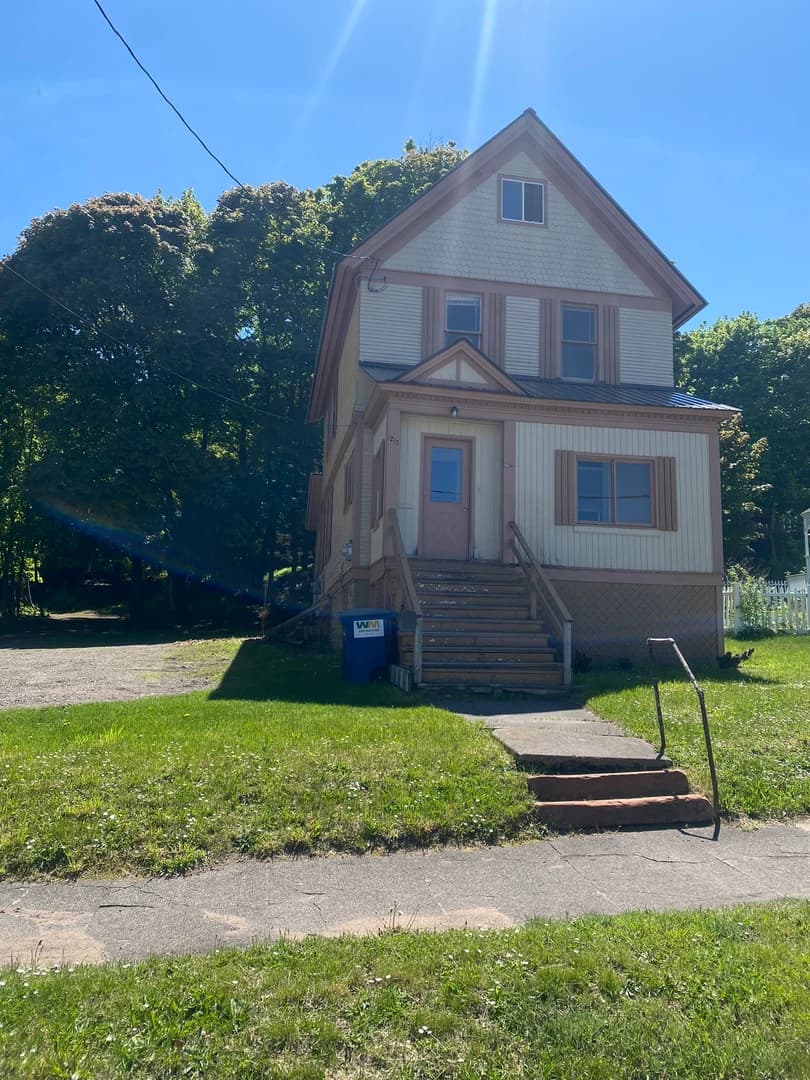 1217 East Houghton